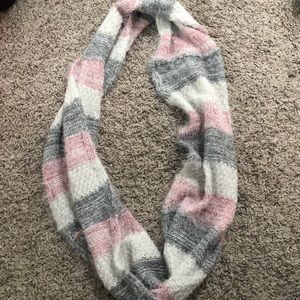 💕5 for $25💕 Infinity Scarf (NEW)
